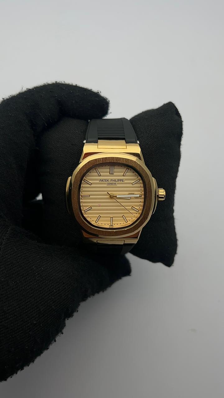 PTK SEMIAUTO GOMA/NEGRO CARA AMARILLA BISEL DORADO