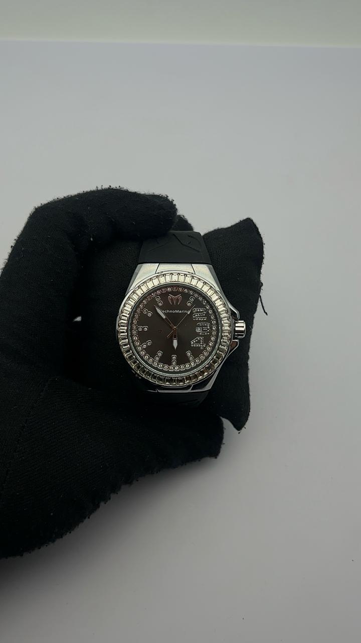 TECH. M GOMA/NEGRO CARA/NEGRA BISEL/CUBANO/PLATEADO
