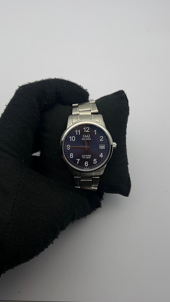 Q&Q SAPPHIRE ACERO PLATEADO CARA AZUL BISEL PLATEADO