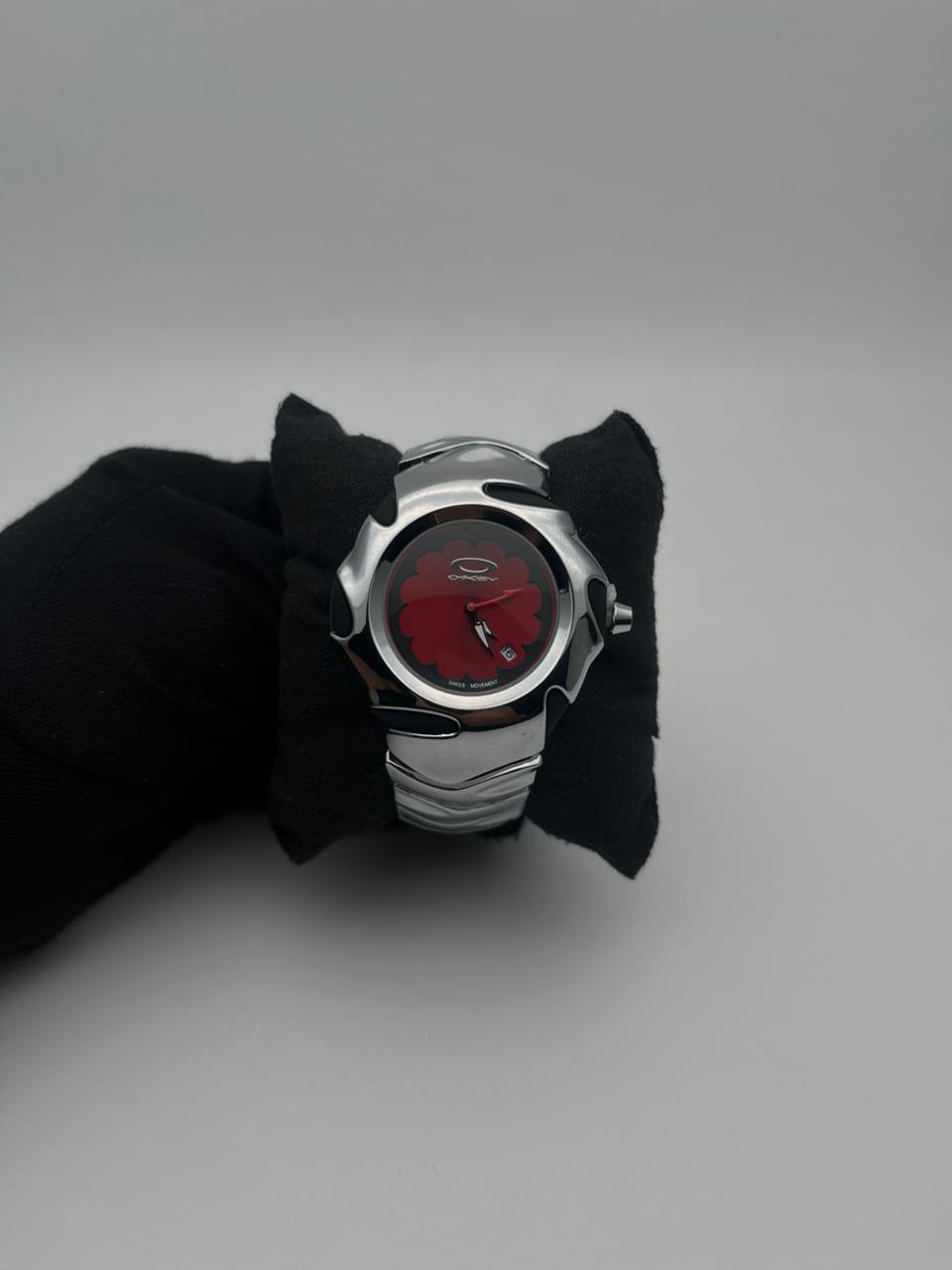 OAK ACERO PLATEADO CARA ROJA BISEL PLATEADO