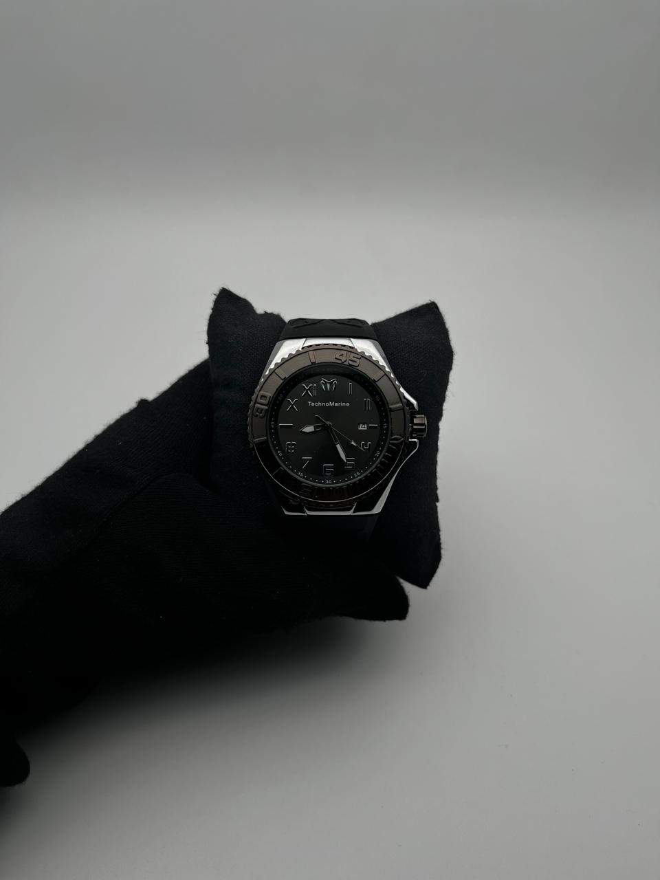 TECH. M GOMA/NEGRO BISEL/PLATEADO/NEGRO CARA/NEGRA