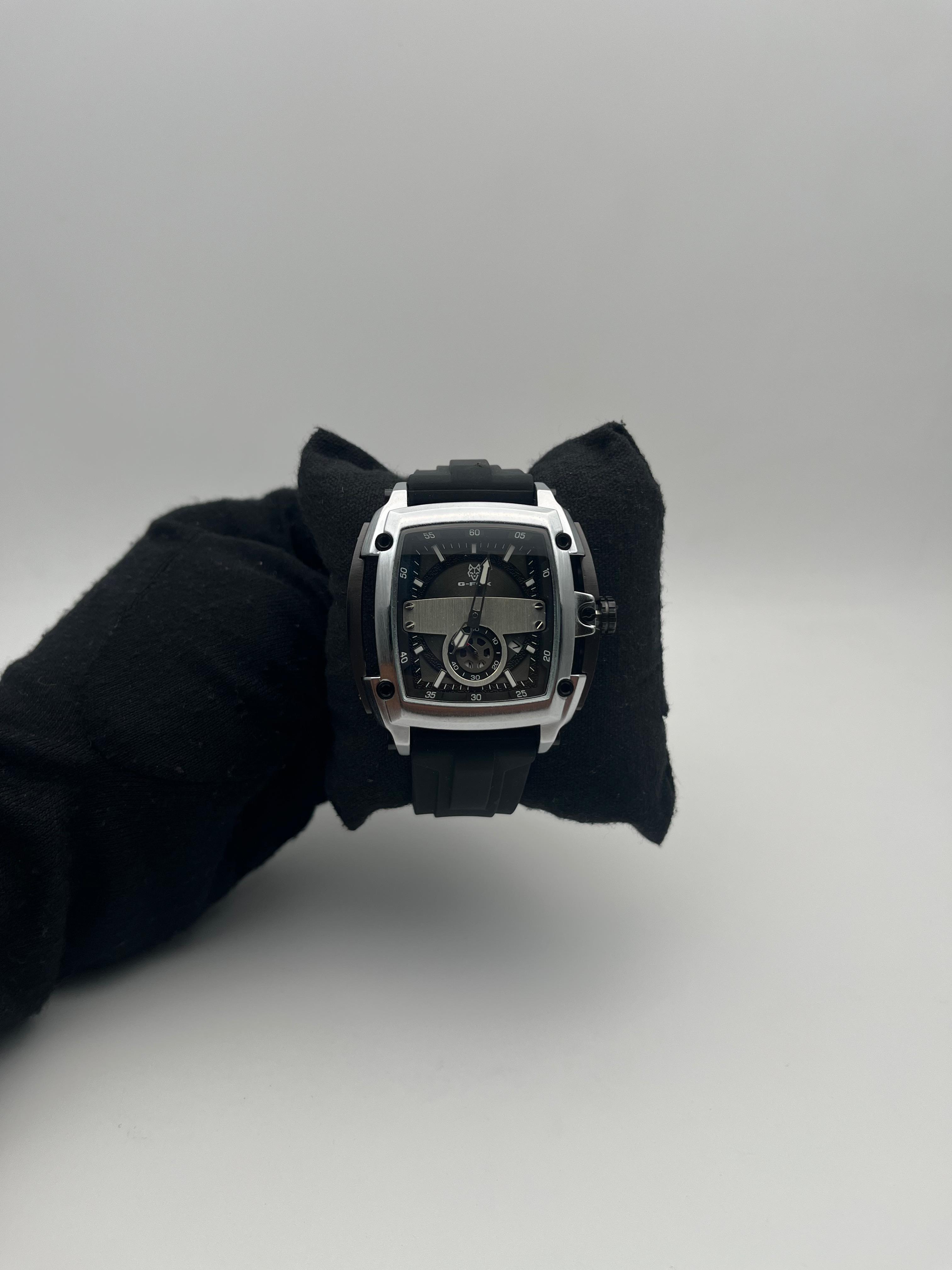 G-FOX ORIGINAL GOMA/NEGRO CARA/NEGRA/PLATEADA/CRONO BISEL/PLATEADO/CUADRADO