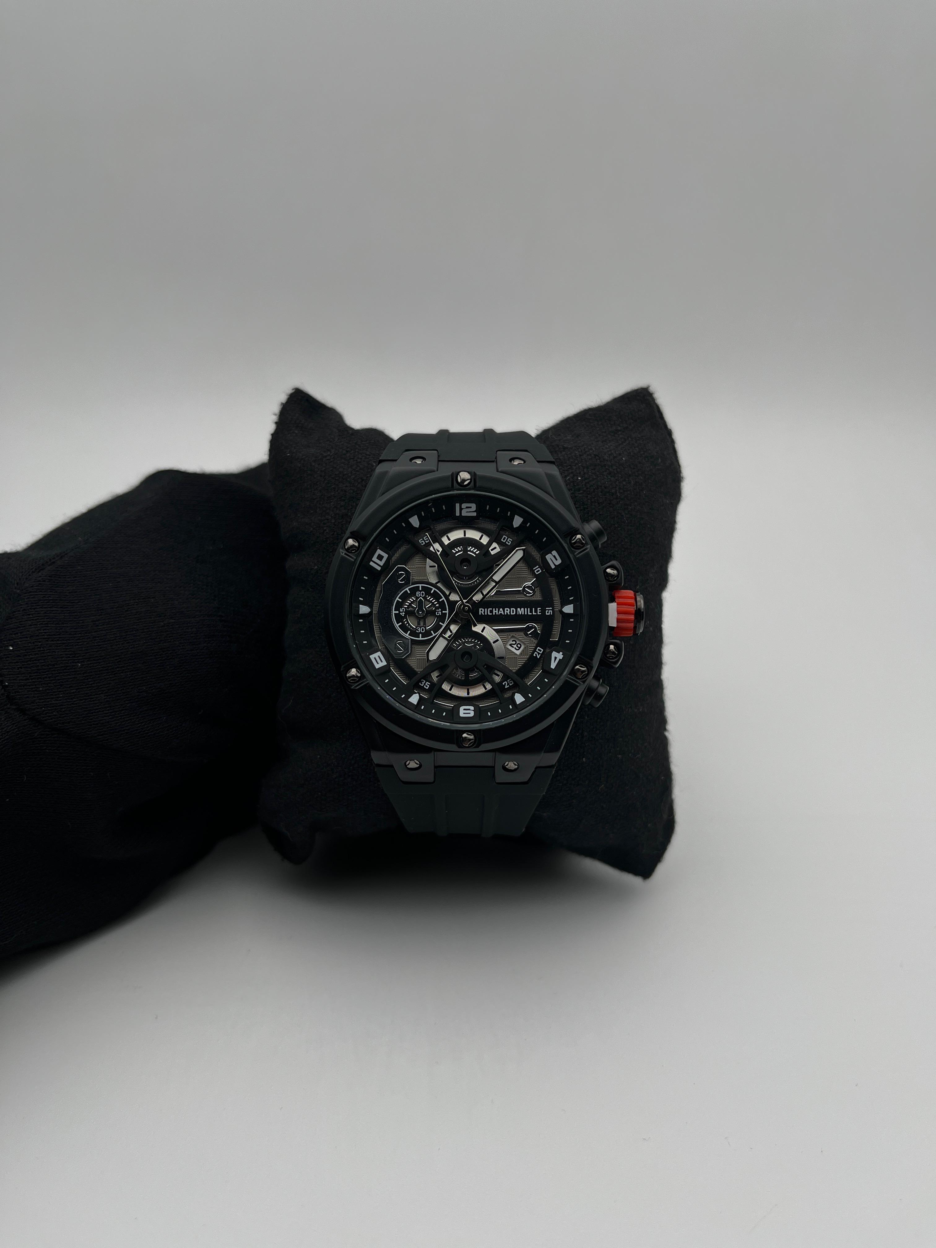 R MILLE RM 63 GOMA/NEGRO CARA/NEGRA/GRIS/CRONO BISEL/NEGRO/REDONDO