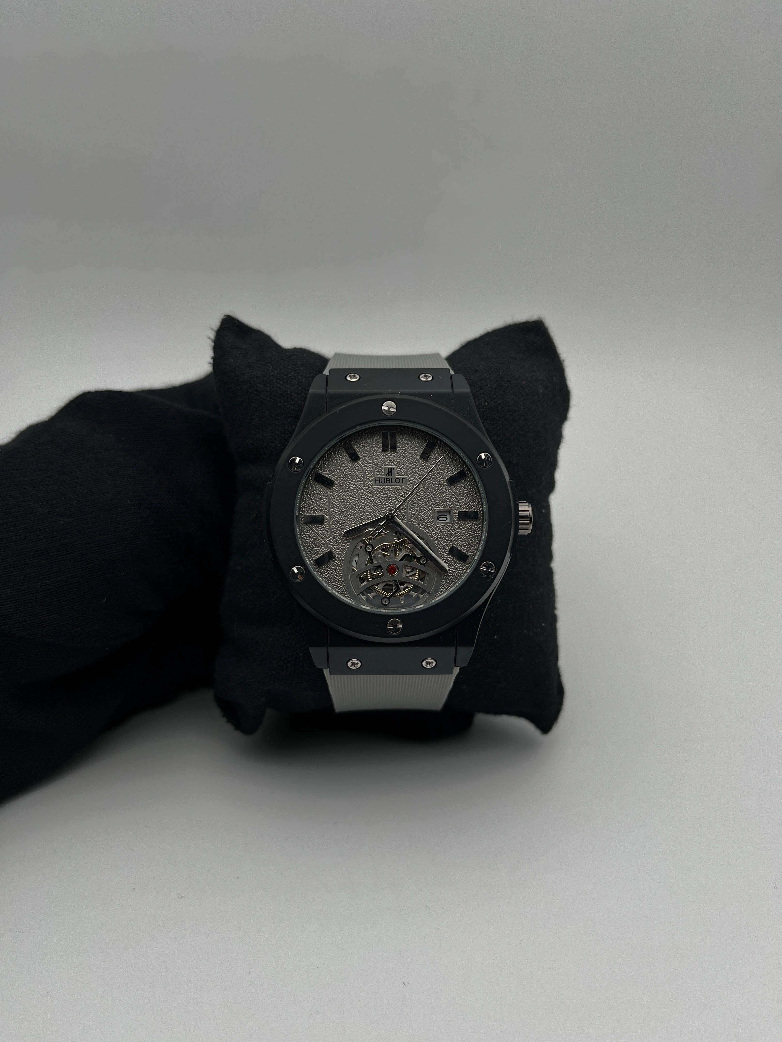 HBLT DTS GOMA/GRIS CARA/GRIS/CRONO BISEL/NEGRO C.A