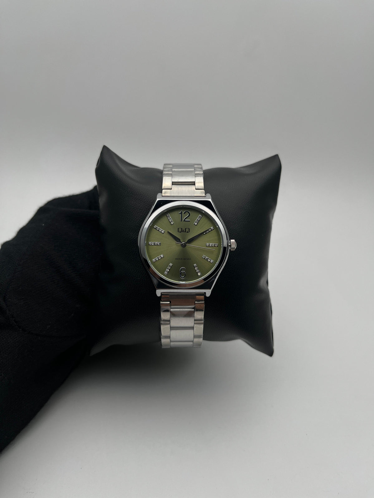 Q&Q 005PY DAMA ACERO/PLATEADO CARA/VERDE BISEL/PLATEADO/LISO