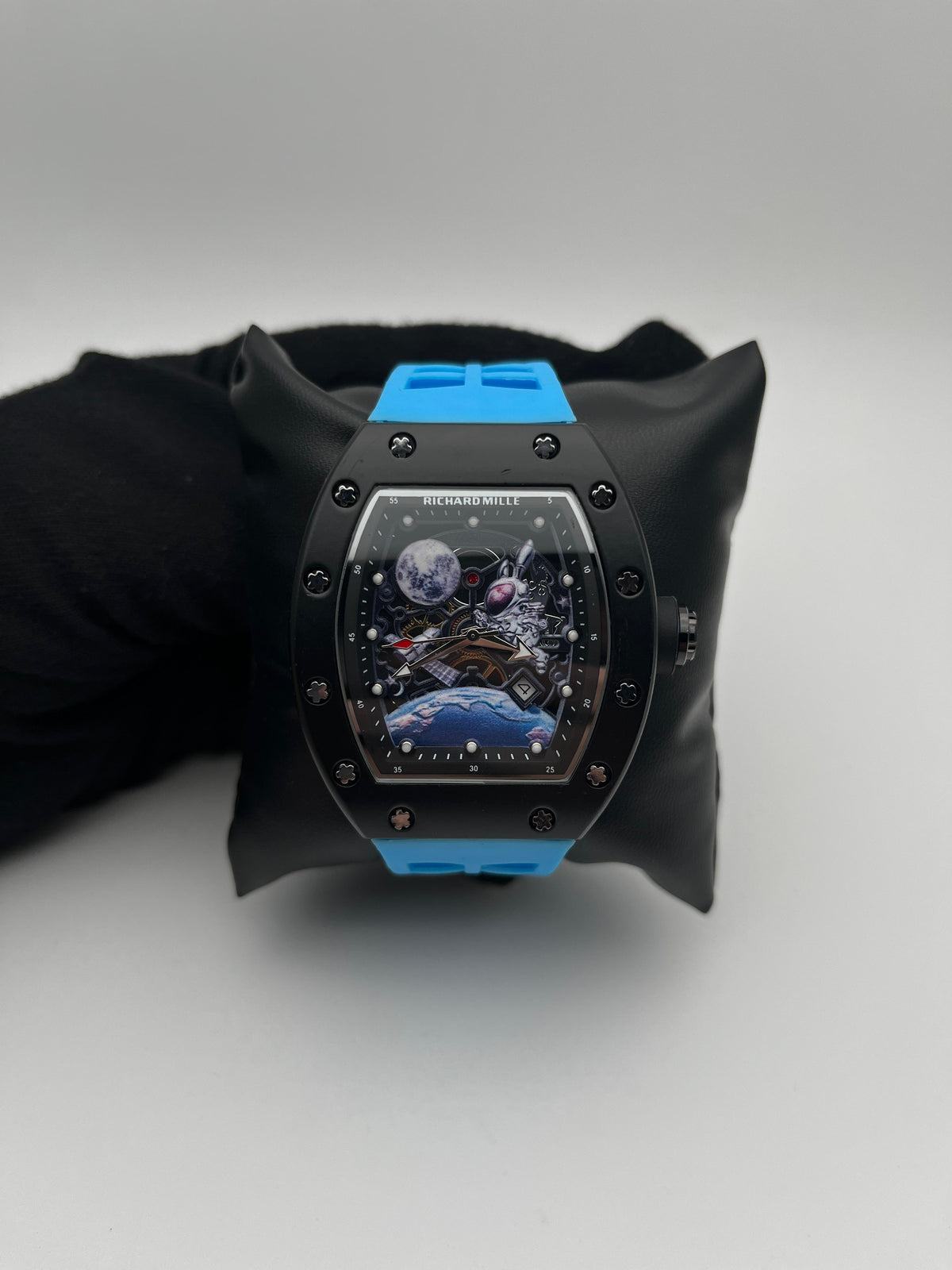 R. MILLE GOMA/AZUL CARA/ASTRONAUTA BISEL/NEGRO